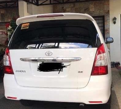 SELLING TOYOTA Innova J diesel 2014-1