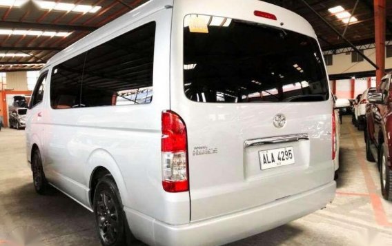 2015 Toyota HiAce for sale-3