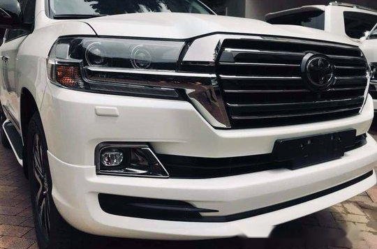 Toyota Land Cruiser 2018 UKRAINE FULL OPTIONS