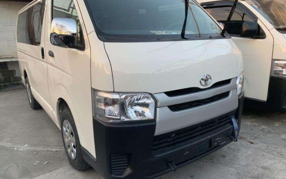 2018 Toyota Hiace Commuter 3.0L Manual White-1