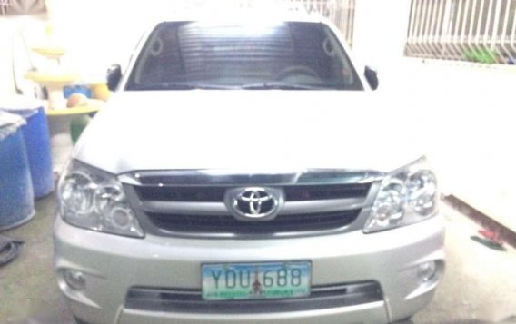 Toyota Fortuner Automatic transmission D4D 2.5 turbo diesel-2