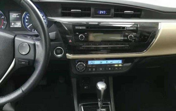 2015 Toyota Corolla Altis 1.6V Automatic for sale -5