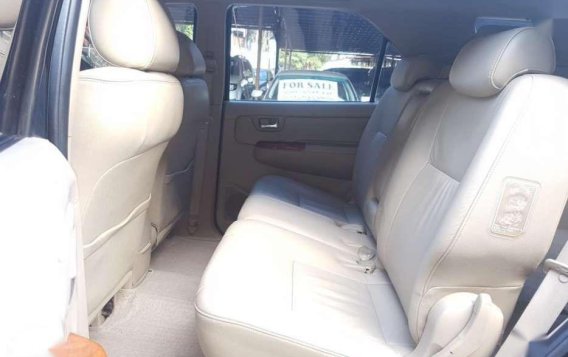 2010 Toyota Fortuner G for sale -7