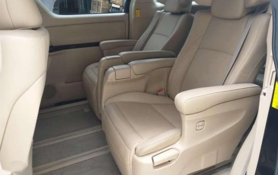 2013 Toyota Alphard Automatic Gasoline-7