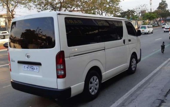 2016 Toyota Hiace Commuter for sale -5
