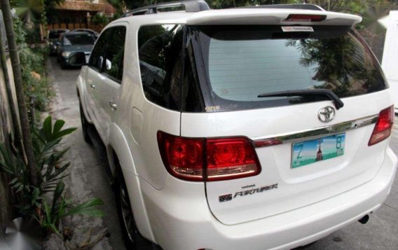 Toyota Fortuner V 4x4 DSL Automatic 2006 for sale -4