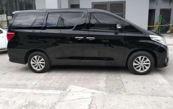 2013 Toyota Alphard Automatic Gasoline-4