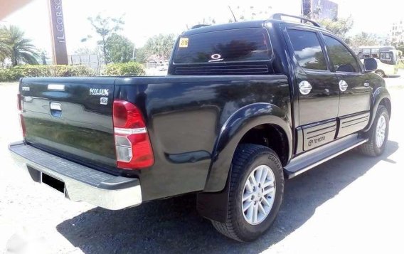 2O15 TOYOTA HILUX G 4x4 MT for sale -5