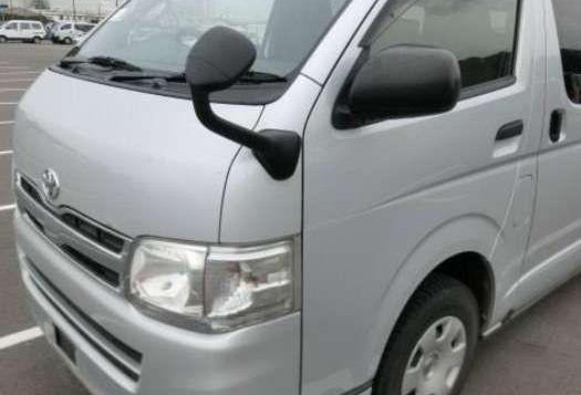 TOYOTA Hi Ace GL Grandia 2011 Good condition