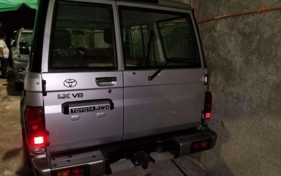 Toyota Land Cruiser LC76 BRAND NEW-7