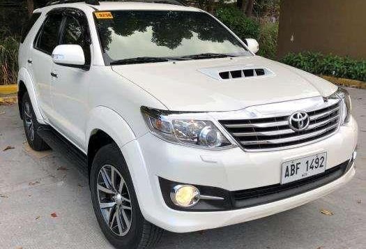 2015 Toyota Fortuner V for sale 