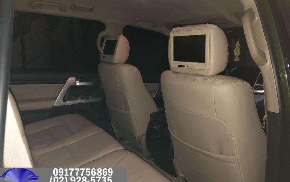 2011 Toyota Land Cruiser Dubai Version FOR SALE-6