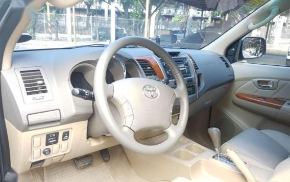 2010 Toyota Fortuner G for sale 