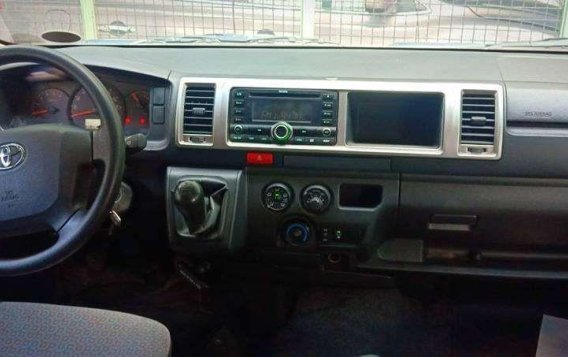 Toyota Hiace Grandia 2016 for sale -5