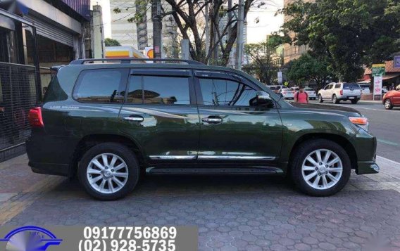 2011 Toyota Land Cruiser Dubai Version FOR SALE-1