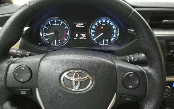 2015 Toyota Corolla Altis 1.6V Automatic for sale -4