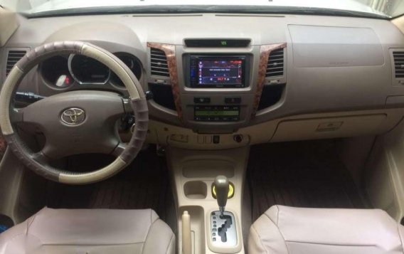 Toyota Fortuner Automatic transmission D4D 2.5 turbo diesel-5