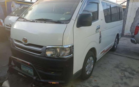 2010 Toyota Hiace commuter for sale -2