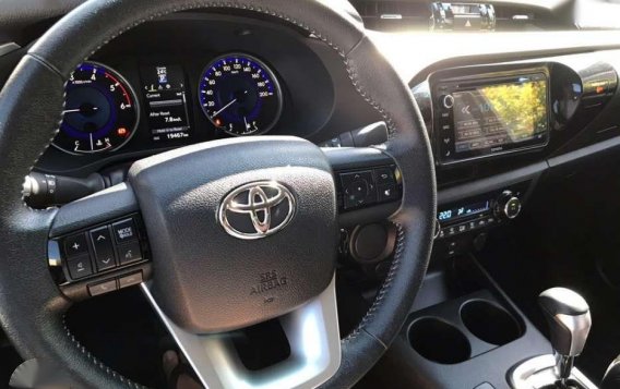 2017 Toyota Hilux 2.4L 4X2 AT for sale -10