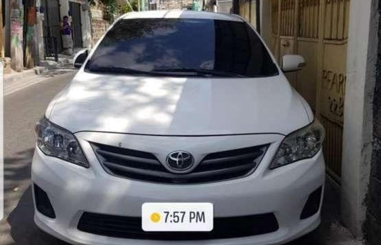 For Sale: 2011 Toyota Corolla Altis 1.6E VVTI 6speed Manual Transmission.