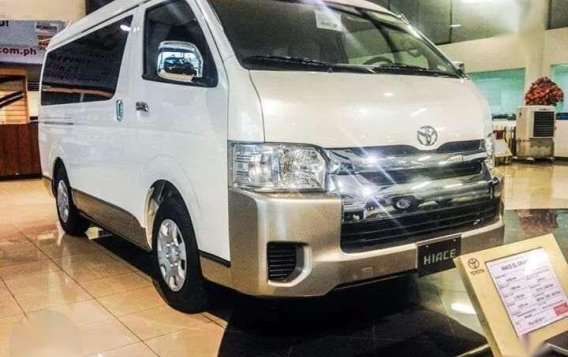 TOYOTA HIACE GL GRANDIA DIESEL M/T 2019 EURO 4