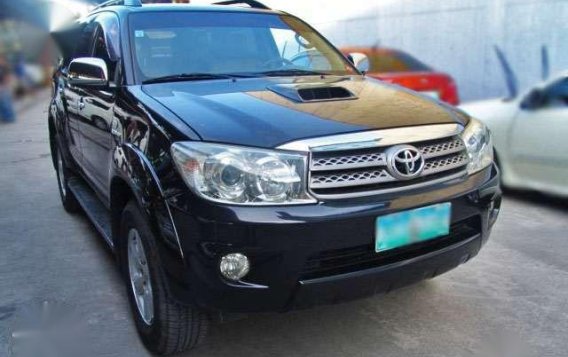 2009 Toyota Fortuner V for sale 