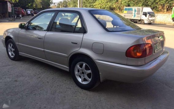 Selling my Toyota COROLLA gli baby altis 2000 model-5