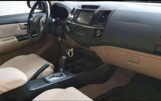 Toyota Fortuner 2014 AT for sale -4
