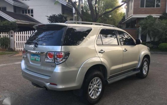 2012 Toyota Fortuner G for sale-4