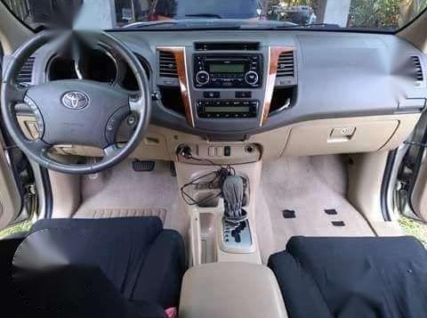 2010 Toyota Fortuner FOR SALE-7