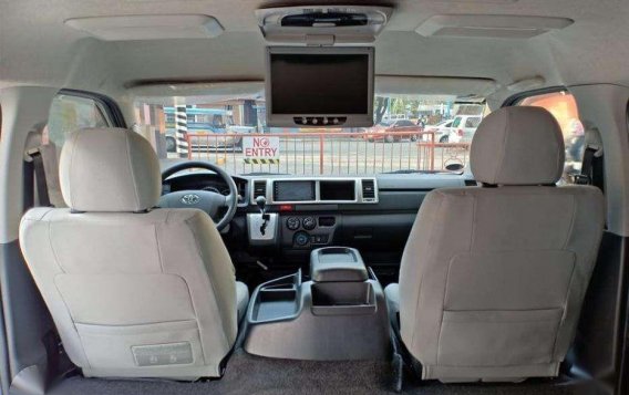 2015 Toyota Hiace Super Grandia 2.5L AT -7