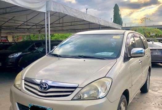 2009 Toyota innova G Gas Automatic for sale 