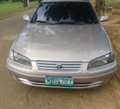 For sale: 1998 Toyota Camry