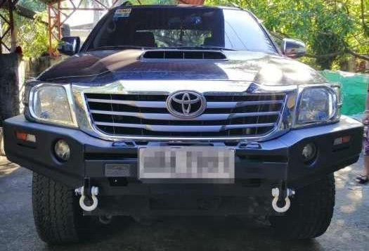 2014 Toyota Hilux MT 4X2 FOR SALE