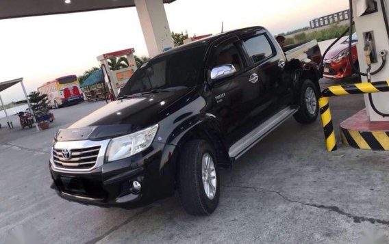 Toyota Hilux 2012 manual for sale -1