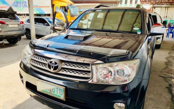 2009 series Toyota Fortuner V for sale 