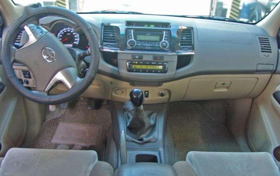 2012 Toyota Fortuner G Manual for sale -3