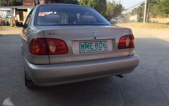 Selling my Toyota COROLLA gli baby altis 2000 model-11