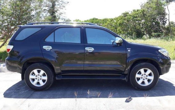 2009 Toyota Fortuner G Diesel Automatic for sale-6