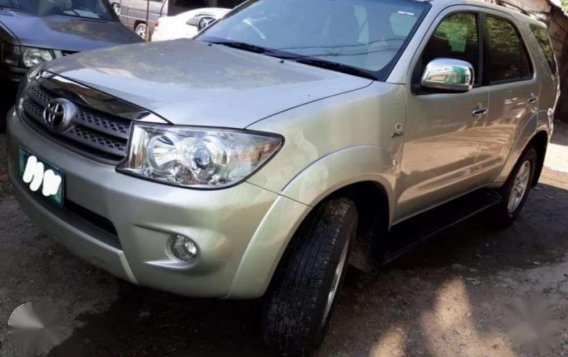 Toyota Fortuner 2010 G manual for sale -2
