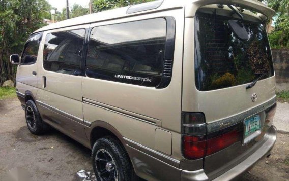 Toyota Hi Ace Fresh in and out gagamitin na lang 2010-3