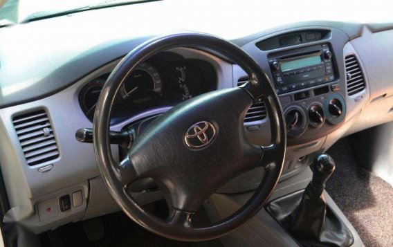 2011 Toyota Innova DIESEL for sale -6