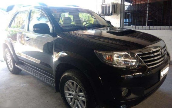 Toyota Fortuner 2014 V 4x2 matic for sale -2