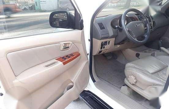 Toyota Fortuner G Diesel 2011 for sale -5