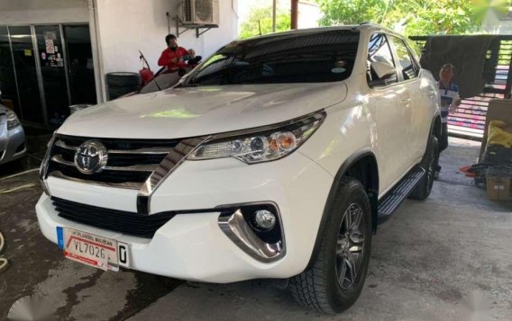 2017 Toyota Fortuner 2.4 G 4x2 Automatic White-1
