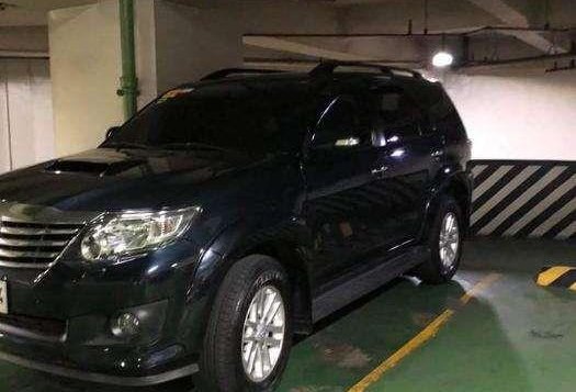 2014 Casa maintain Toyota Fortuner V 4x2 AT-10