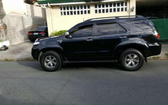 Toyota Fortuner V 2007 Top of the line-1