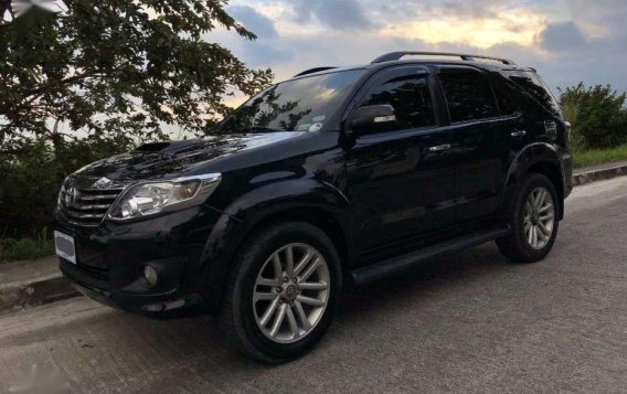 2013 Toyota Fortuner 4x2 A/T Diesel P920,000-10