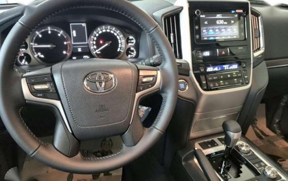 2019 Toyota Land Cruiser VX Premium Php 4.850M-4