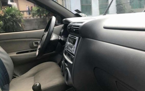 Toyota Avanza G 2010 top of the line-2